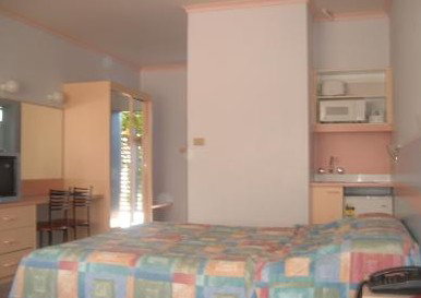 Golden Sands Motor Inn - Nambucca Heads Accommodation 3