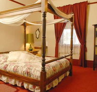 Mickey Bourkes Koroit Hotel - Nambucca Heads Accommodation