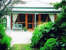 Ruby's Robe Cottage - Nambucca Heads Accommodation 0