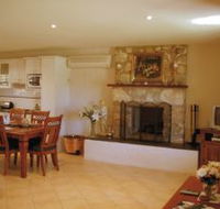 Sherwood Cottages Country Retreat - Nambucca Heads Accommodation