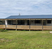Surfin Sceales Beach House - Nambucca Heads Accommodation