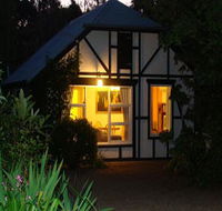 Riddlesdown Cottage - Nambucca Heads Accommodation