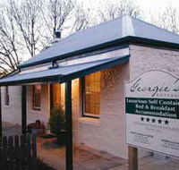 Georgie's Cottage - Nambucca Heads Accommodation