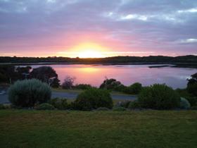 Lake View Apartments - Nambucca Heads Accommodation 0