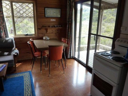 Raven Cottage - Nambucca Heads Accommodation 4