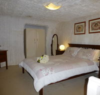 Underground Bed and Breakfast - Nambucca Heads Accommodation