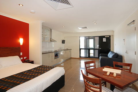 Tanunda Hotel Apartments - Nambucca Heads Accommodation 0