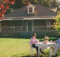 Hartzview Vineyard Homestead - Nambucca Heads Accommodation
