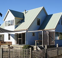 The Big Blue Retreat - Nambucca Heads Accommodation