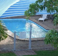 Ashs Holiday Units and Cafe - Nambucca Heads Accommodation