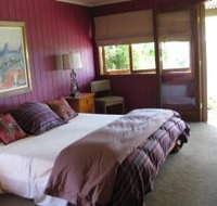 French Cottage and Loft - Nambucca Heads Accommodation