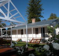The Cottage - Berry - Nambucca Heads Accommodation