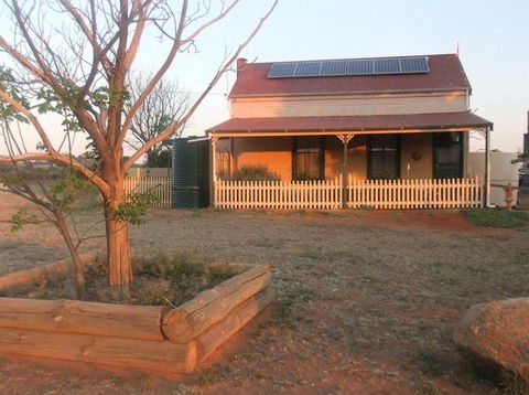Gum Paddock Country Cottage - Nambucca Heads Accommodation 5
