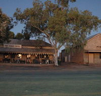 Tooles Family Hotel - Nambucca Heads Accommodation