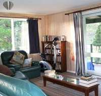 Crookshanks Cottage - Nambucca Heads Accommodation