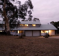 Silvertop Snowy Mountains Retreat - Nambucca Heads Accommodation