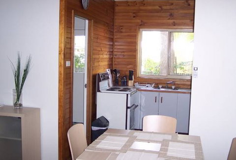 2 Dogs Cottages - Nambucca Heads Accommodation 3