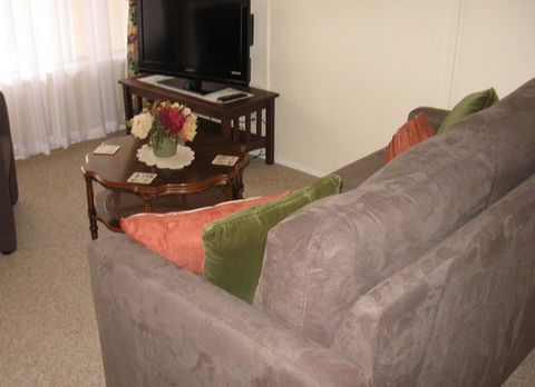Bluebell Cottage - Nambucca Heads Accommodation 0