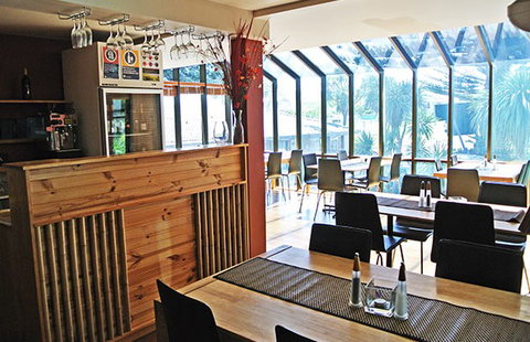Anchor Inn - Nambucca Heads Accommodation 0