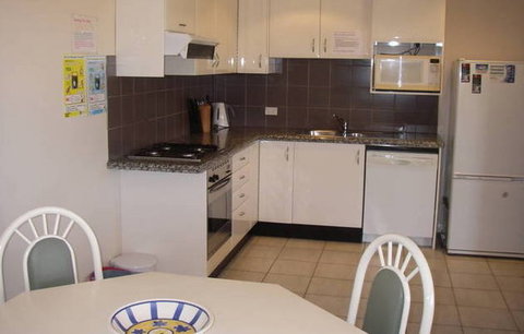 A Beach House Near Manly - Nambucca Heads Accommodation 3