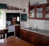 Dillons Cottage - Nambucca Heads Accommodation