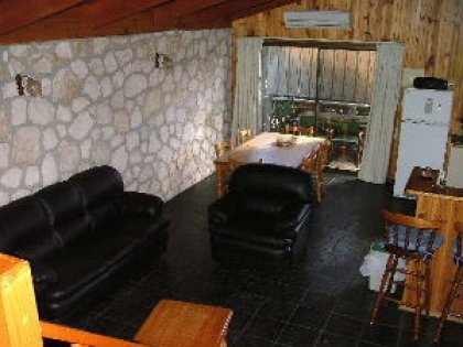 Honeymyrtle Cottage - Nambucca Heads Accommodation 3