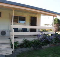 Baudin Budget Units 23 and Cottage - Nambucca Heads Accommodation