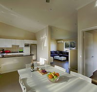 Middle Rock Holiday Resort - Nambucca Heads Accommodation