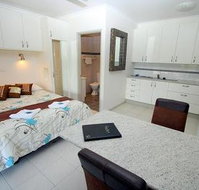 Coral Point Lodge - Nambucca Heads Accommodation