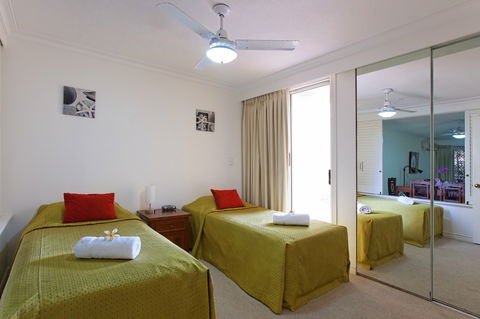 La Grande Apartments Broadbeach - Nambucca Heads Accommodation 6