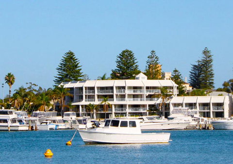 Pier 21 Apartment Hotel Fremantle - Nambucca Heads Accommodation 0