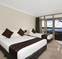 Waters Edge Country Comfort - Nambucca Heads Accommodation