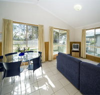Swan Lake Holiday Park - Nambucca Heads Accommodation