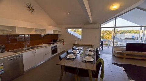 Bo'Vine Holiday Apartment - Nambucca Heads Accommodation 0
