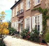 Adelaide Hills Chateau Gardenique Bampb - Nambucca Heads Accommodation