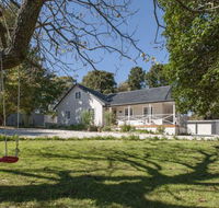 Sutton House - Nambucca Heads Accommodation