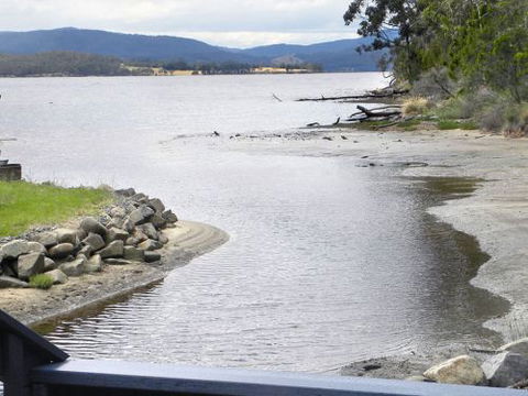 Huon Charm Waterfront Cottages - Nambucca Heads Accommodation 2