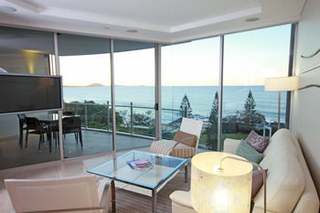 Oceans Mooloolaba - Nambucca Heads Accommodation 1
