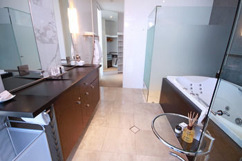 Oceans Mooloolaba - Nambucca Heads Accommodation 16