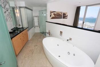 Oceans Mooloolaba - Nambucca Heads Accommodation 29