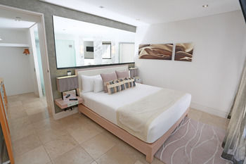 Oceans Mooloolaba - Nambucca Heads Accommodation 36