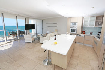 Oceans Mooloolaba - Nambucca Heads Accommodation 40