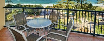 Peninsular Beachfront Resort - Nambucca Heads Accommodation 2