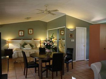 House Of Laurels - Nambucca Heads Accommodation 2