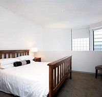Astra Apartments - St Kilda Rd