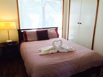 Australian Home Away @ East Doncaster Andersons Creek 1 - Nambucca Heads Accommodation 3