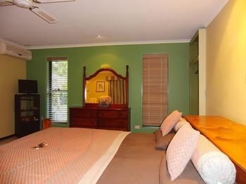Noosa Edge Nudist Retreat - Nambucca Heads Accommodation 5