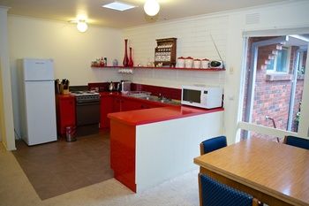 Yarra Glen Racecourse Apartments - Nambucca Heads Accommodation 12