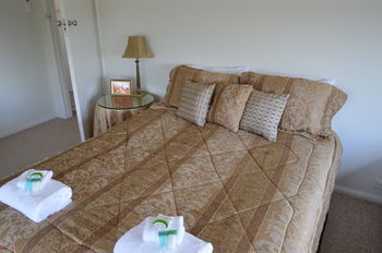 Bathurst Goldfields - Nambucca Heads Accommodation 5