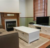 Myrtle Cottage - Nambucca Heads Accommodation